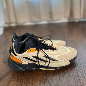 Adidas Ozelia ‘Sand Strata Bold Orange’ Runners